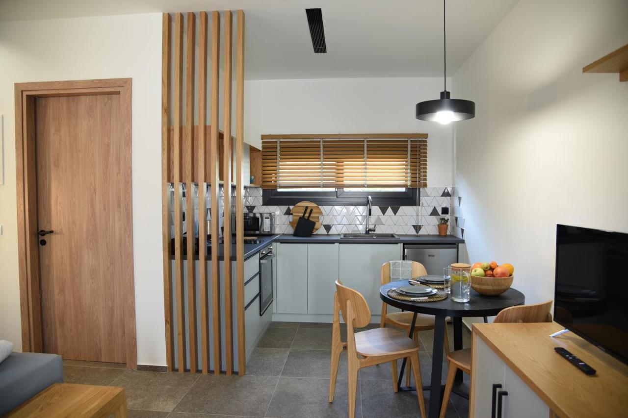 Chill And Thrill Apartments Mastichari  Exterior photo