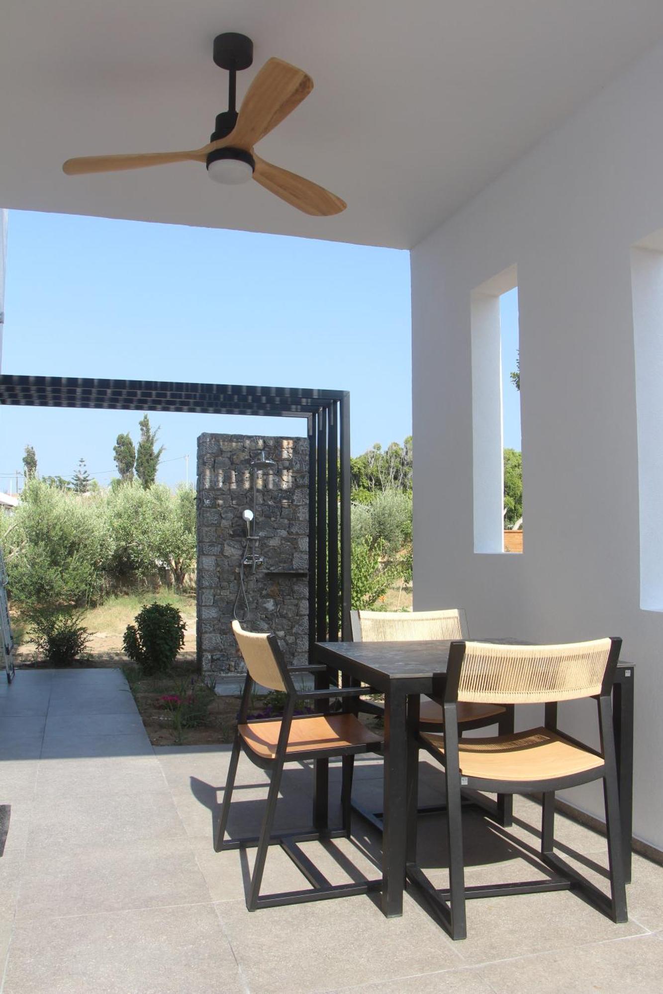 Chill And Thrill Apartments Mastichari  Exterior photo